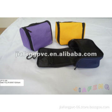 Extensible and Foldable 600D Polyester Hanger Bag with Encircled Nylon Zipper